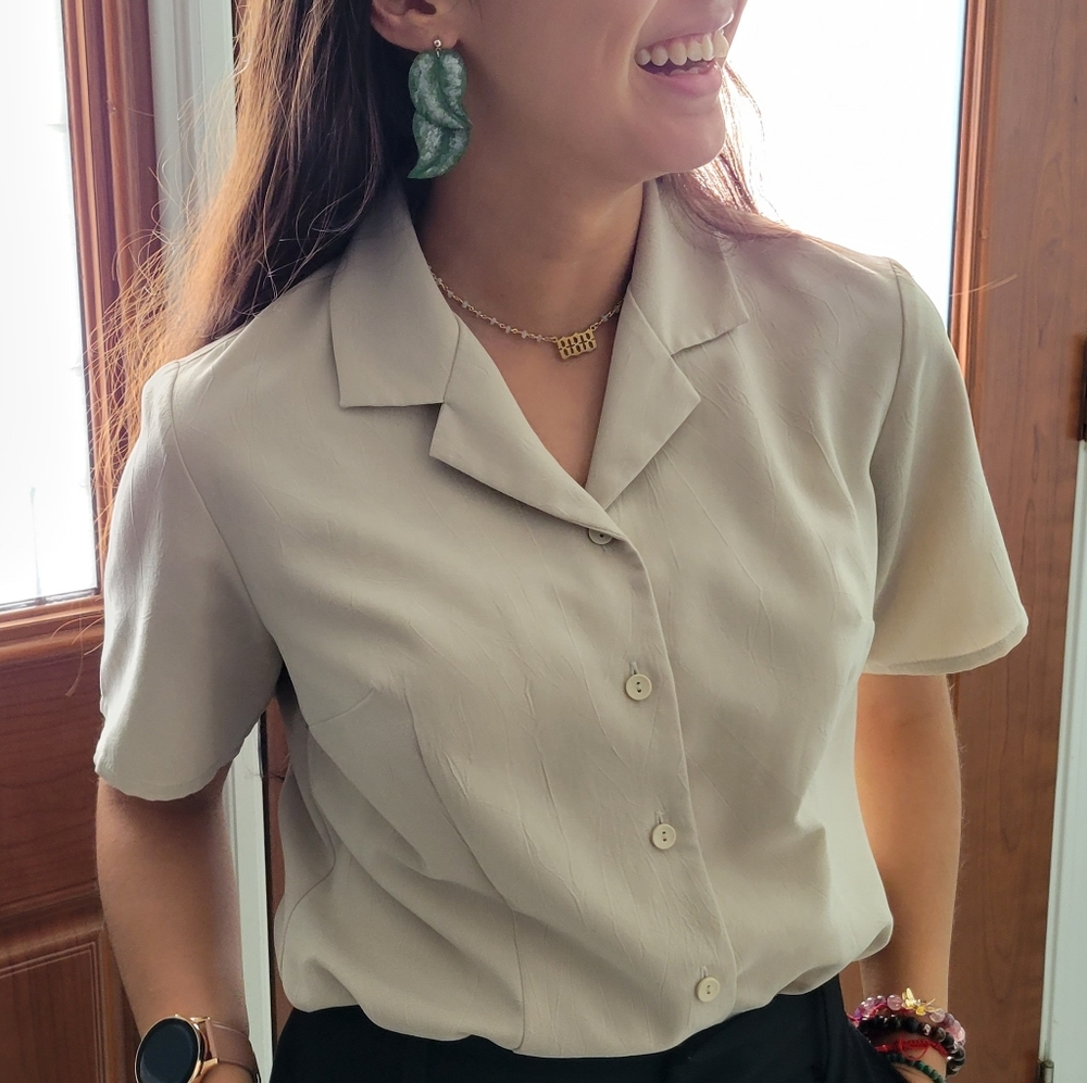 Beige Crinkle Top - Picture 1 of 11